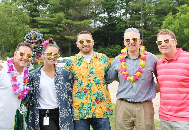 Contractors_mass_employee_engagement_fun_key