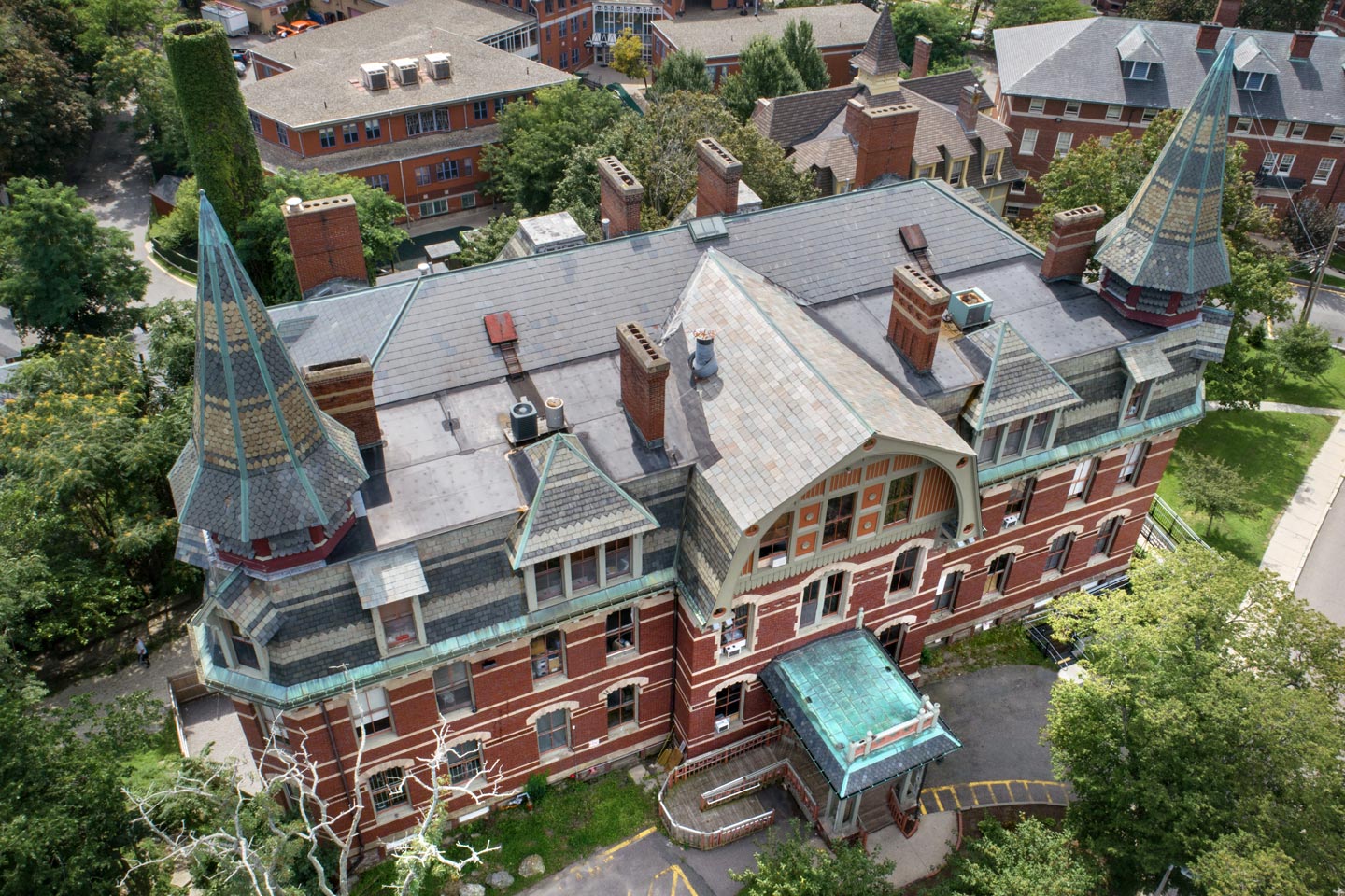 construction_management_mass_healthcare_Dimockcampus1